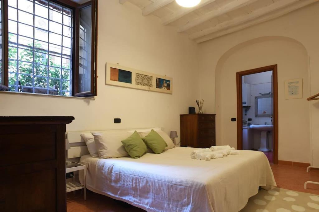 Locanda Cappellari - Campo de' Fiori Roma Esterno foto