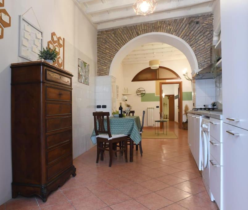 Locanda Cappellari - Campo de' Fiori Roma Esterno foto
